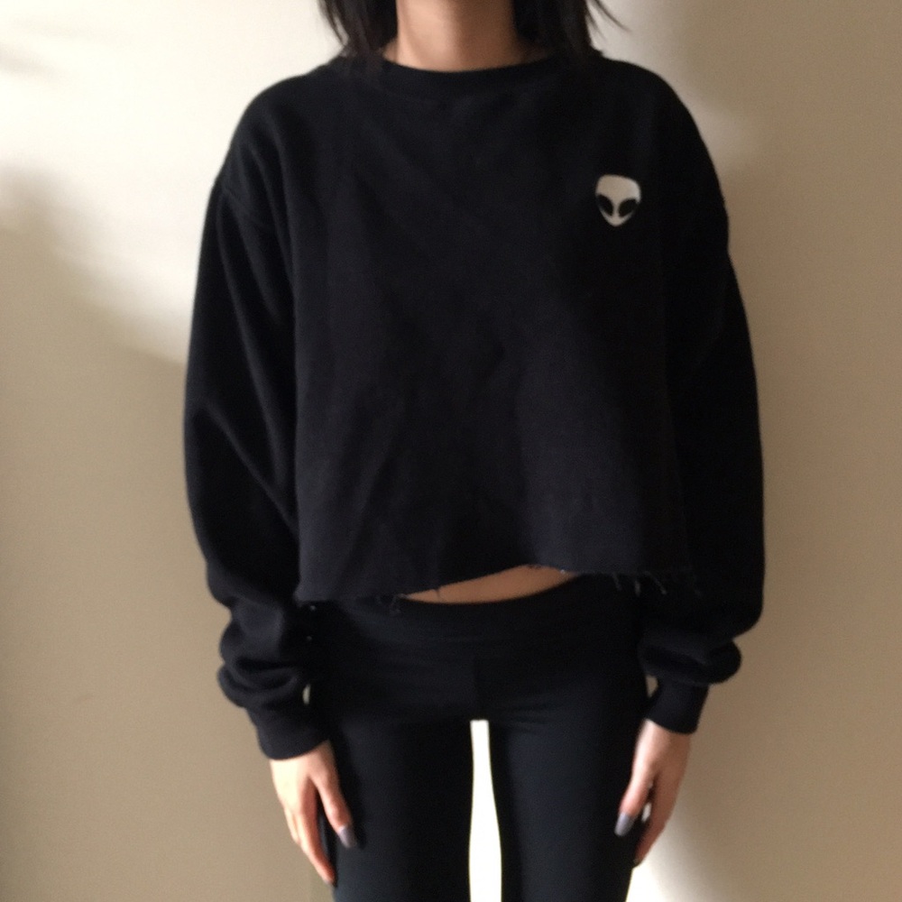 Brandy Melville Black Cropped Crewneck Sweater with Alien Patch